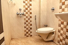 OYO 9804 Hotel SR Residency