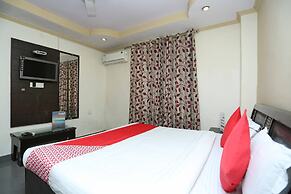 OYO 10592 Hotel Ganga Palace