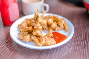 OYO 10592 Hotel Ganga Palace