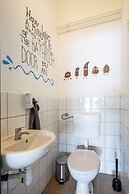 Island Hostel - Adults only