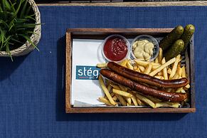 Island Hostel - Adults only