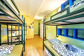 Island Hostel - Adults only