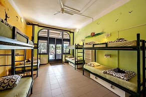 Island Hostel - Adults only