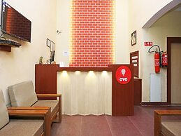 OYO 7859 Hotel Gurukripa