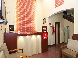OYO 7859 Hotel Gurukripa
