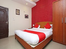 OYO 7859 Hotel Gurukripa