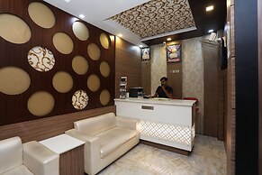 OYO 10969 Hotel US Residency