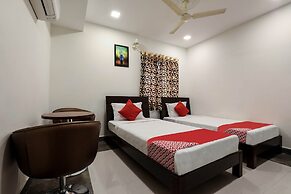 OYO 10595 Hotel Mirras