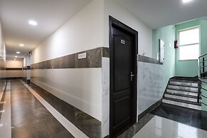 OYO 10595 Hotel Mirras