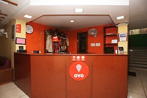 OYO 10685 Hotel Centre Point