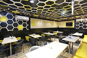 OYO 8672 Hotel Friends