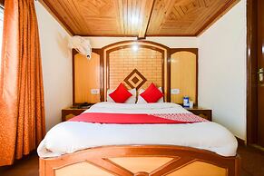 OYO 10692 Hotel Shubham