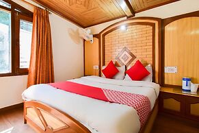 OYO 10692 Hotel Shubham