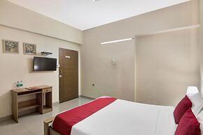 OYO 20008 SilverKey Madhapur