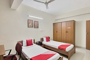 OYO 20008 SilverKey Madhapur