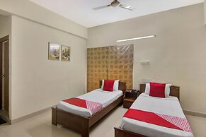 OYO 20008 SilverKey Madhapur