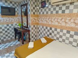 Silver Sky Hotel