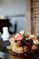 The Boars Head Hotel