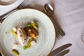 The Boars Head Hotel