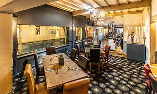 The Boars Head Hotel