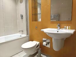 Still Life Tower Hill Executive