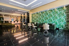 Innfiniti Hotel & Suites