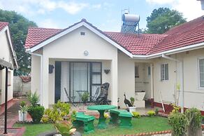 Mpofu Guest House