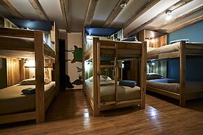 Secret Garden - Hostel