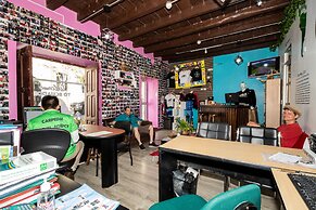 Secret Garden - Hostel