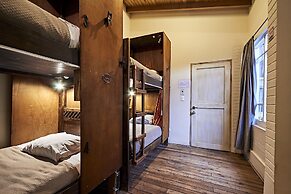 Secret Garden - Hostel