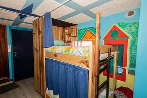 Secret Garden - Hostel