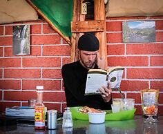 Secret Garden - Hostel