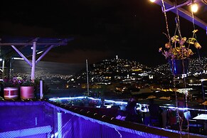 Secret Garden - Hostel