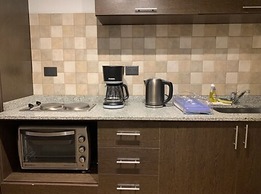 Urbana Suites & Studios 440