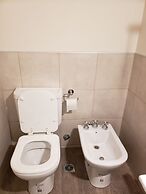 Urbana Suites & Studios 440