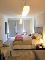 Urbana Suites & Studios 440