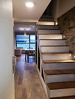 Urbana Suites & Studios 440