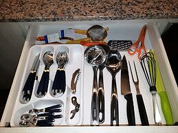 Urbana Suites & Studios 440