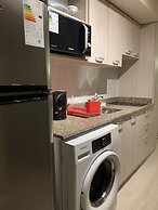 Urbana Suites & Studios 440