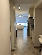 Urbana Suites & Studios 440