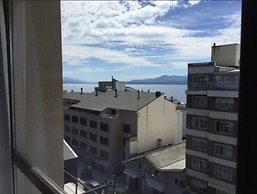 Urbana Suites & Studios 440