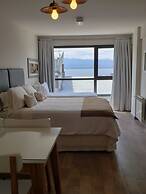 Urbana Suites & Studios 440