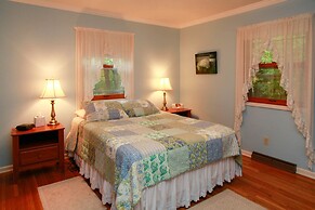 Sunset Bluff at Kenwood