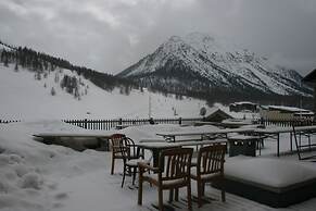 Chalet Hôtel La Rafale
