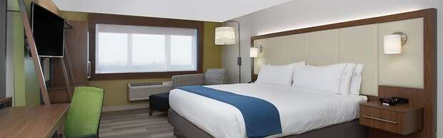Holiday Inn Express & Suites - South Bend Casino