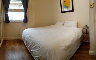 Highbury House Apartment