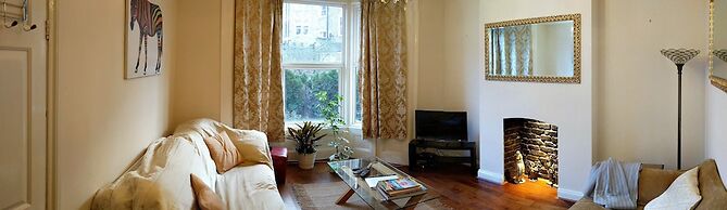 Highbury House Apartment