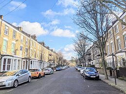 Highbury House Apartment
