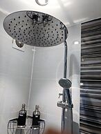 Highbury House Apartment