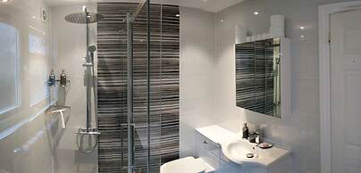 Highbury House Apartment